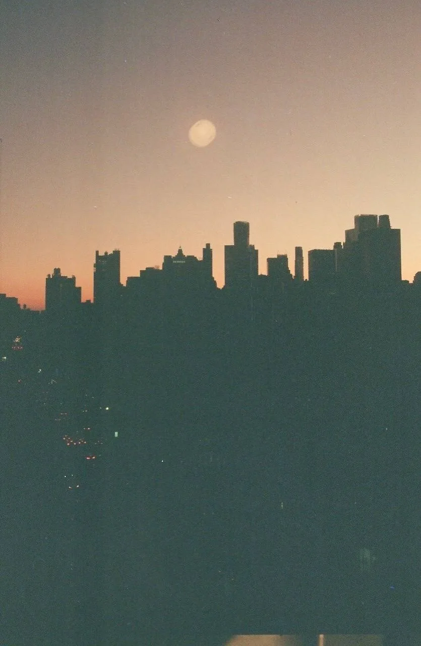 Untitled photograph 15 from “to nyc with love”.