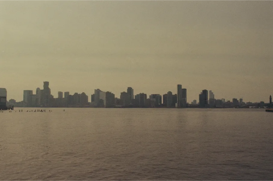 Untitled photograph 4 from “to nyc with love”.